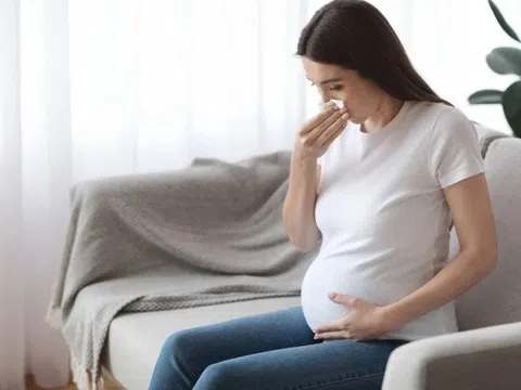 Điều gì xảy ra với em bé khi mẹ mang thai vui vẻ, hay cười?