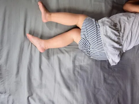 Phút chậm trễ khiến bé trai phải cắt bỏ tinh hoàn