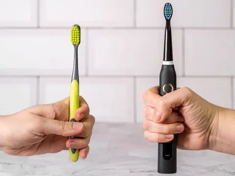 Bàn chải đánh răng điện hay thường tốt hơn?