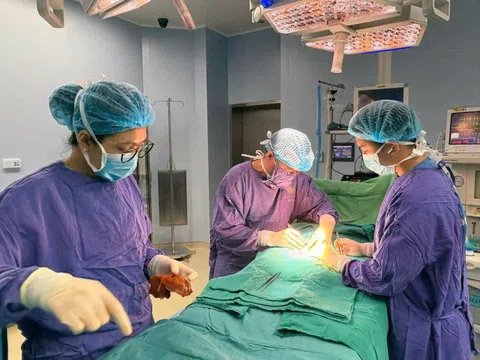 'Cậu nhỏ' cương cứng suốt 10 ngày, người đàn ông 41 tuổi đi cấp cứu