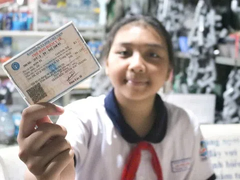 TP.HCM mở rộng 'lá chắn' an sinh, đề xuất miễn phí bảo hiểm y tế cho người già và học sinh