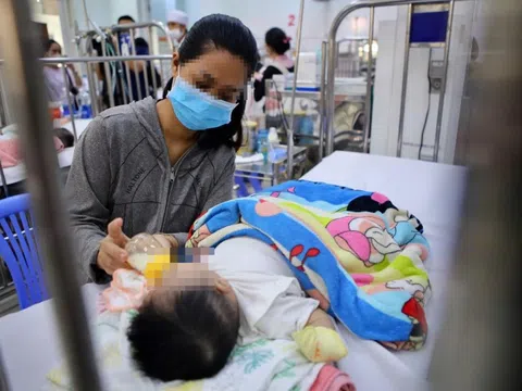Cơn sốt tưởng vô hại suýt cướp mạng sống bé 4 tuổi