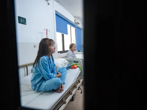 Nữ sinh 18 tuổi đột quỵ