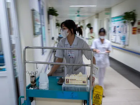 Căn bệnh đang bùng phát khiến cả nhà cùng ốm, người trẻ cũng kiệt sức