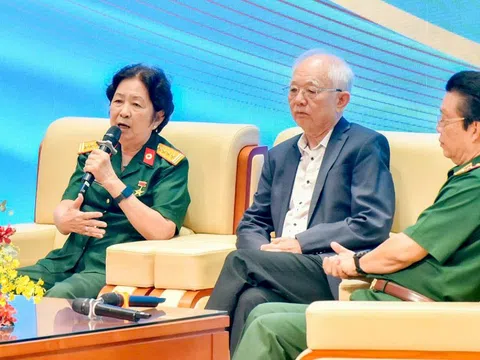 'Bên cạnh sự thấu cảm, bác sĩ cần lan tỏa tình yêu thương'