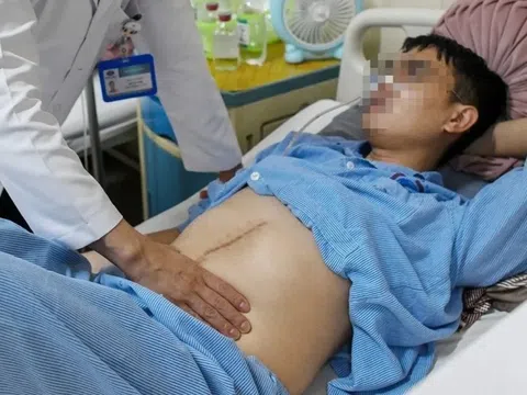 Ung thư đại tràng ở người trẻ tăng báo động, chuyên gia chỉ ra lý do