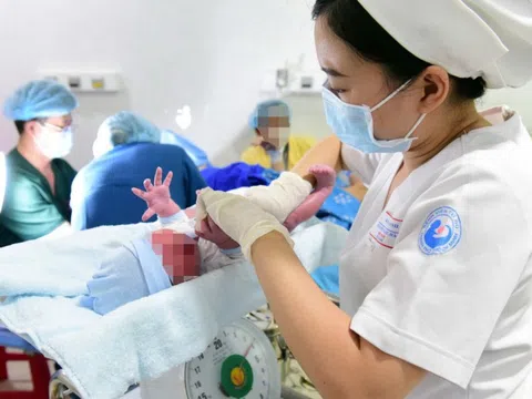 Việt Nam tụt hạng khoảng cách giới toàn cầu từ định kiến ‘phải có con trai’