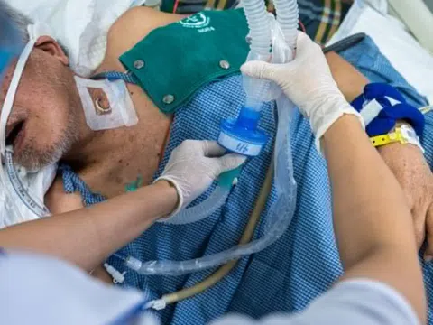 Miễn viện phí toàn dân: Người dân hưởng lợi thế nào, khi nào?