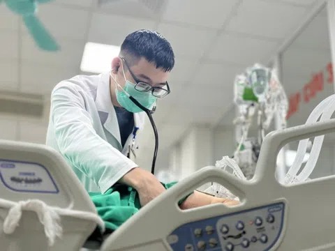 Phổi bị phá hủy, tiên lượng rất xấu vì căn bệnh tưởng nhẹ