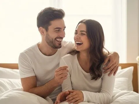 Nên quan hệ tình dục vào buổi sáng hay buổi tối?