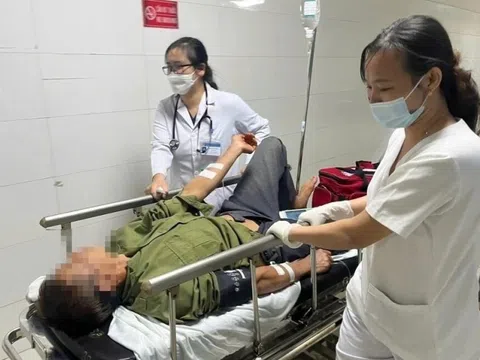 Đang bình thường, người đàn ông đột quỵ sau bữa cơm tối