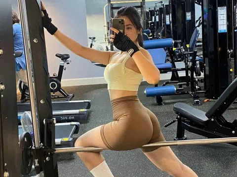 Nữ bác sĩ sáng ngồi phòng khám, tối làm mẫu ảnh và HLV gym