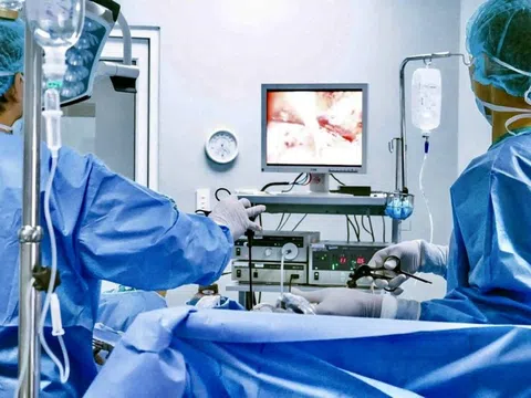 Bệnh viện Từ Dũ tiên phong đào tạo phẫu thuật nội soi phụ khoa chuẩn quốc tế