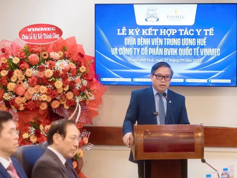 Vinmec ký kết hợp tác toàn diện Bệnh viện Trung ương Huế