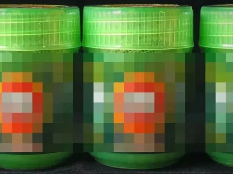 Thái Lan cảnh báo khẩn người dùng về lọ dầu hít