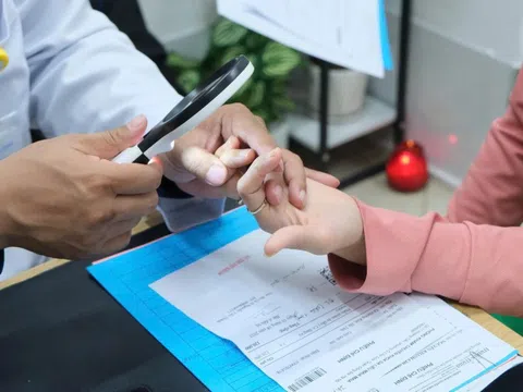 Chuyên gia chỉ cách kiểm soát viêm da cơ địa mùa đông