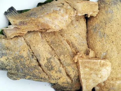 Nguy kịch sau khi ăn cá ủ chua nghi chứa độc tố