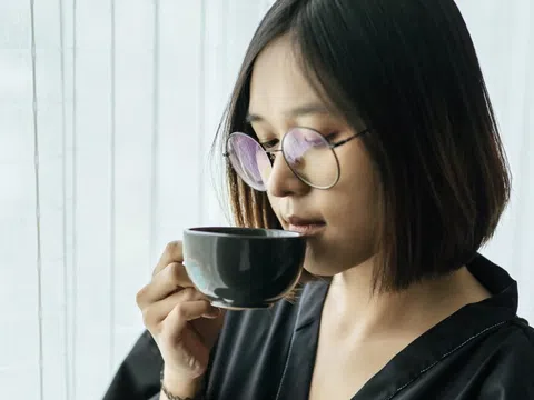 Điều gì xảy ra khi nhịn ăn sáng, chỉ uống cà phê?