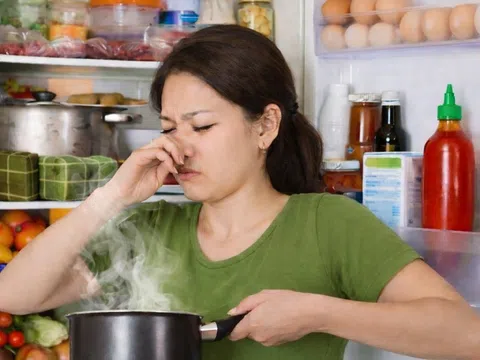 Đồ ăn có dấu hiệu này cần vứt bỏ ngay