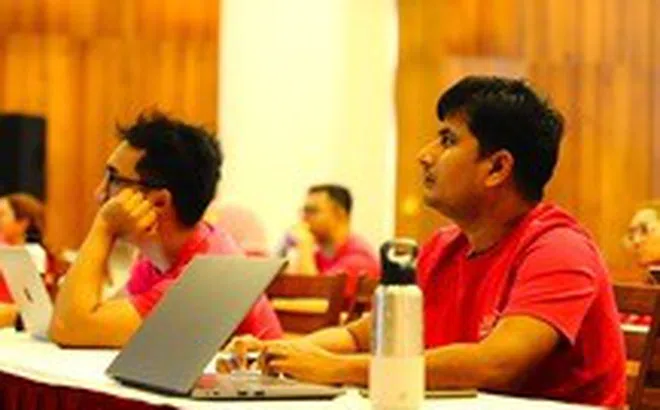 70 nhà khoa học thế giới chia sẻ các nghiên cứu về bệnh truyền nhiễm