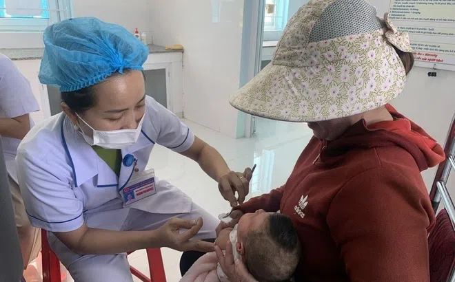 Việt Nam đã bổ sung 1 liều vaccine phòng bệnh bạch hầu cho trẻ
