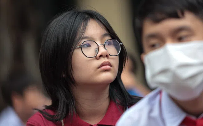 Nhiều trẻ em ở TP.HCM bị sâu răng, cận thị