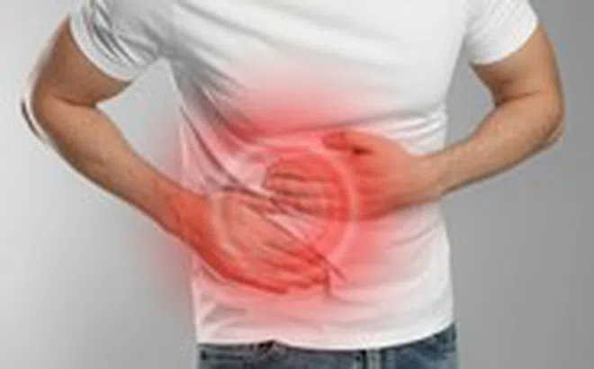 Bác sĩ chỉ rõ triệu chứng viêm ruột thừa cần đi khám gấp