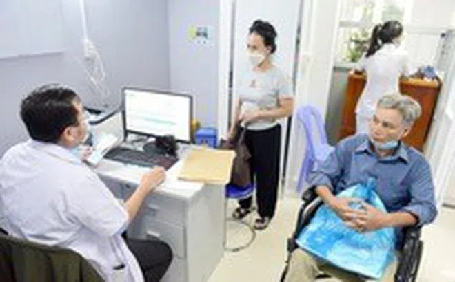 Khám bệnh có tâm, cần lắm bác sĩ ơi!