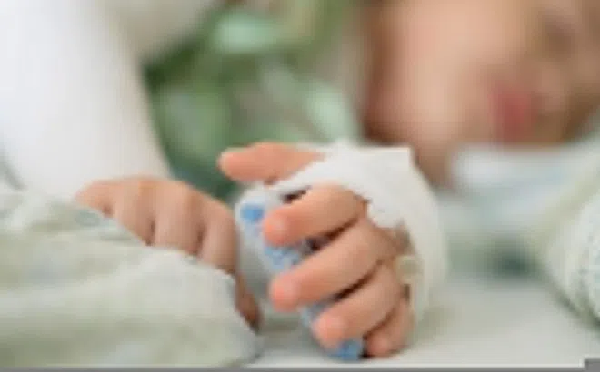 Bé 1 tuổi ho đến kiệt sức vì căn bệnh nguy hiểm