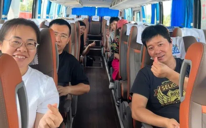 Mở tuyến xe khách từ Trung Quốc sang Hạ Long