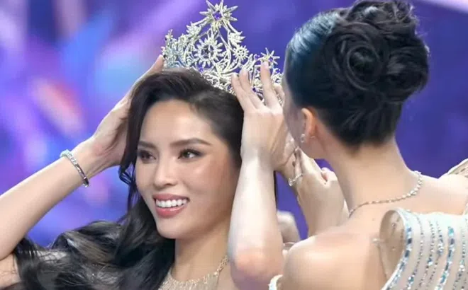 Đầm 'Cánh chim bay xa' của Kỳ Duyên ở Miss Universe Vietnam