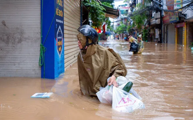 3 bệnh dễ gặp vào mùa mưa lũ và cách phòng