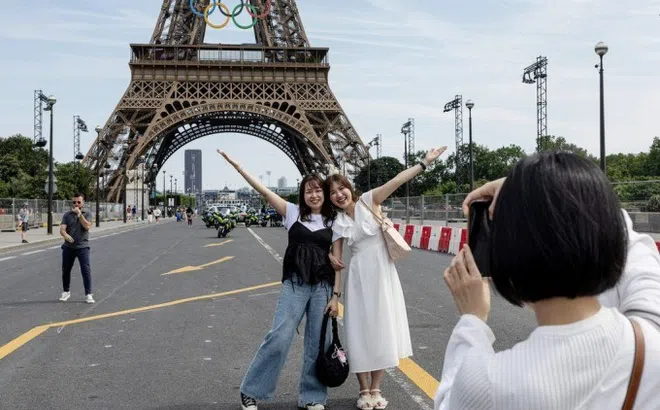 Du khách kể trải nghiệm 'đốt' 200 euro cho trò lừa ở Paris