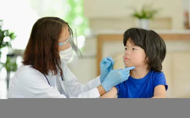 Tăng đề kháng với sữa non giúp trẻ tránh tái nhiễm Covid-19