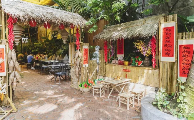 Những hàng quán TP HCM mở xuyên Tết