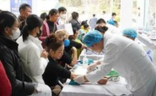 Khám bệnh miễn phí cho người dân vùng cao