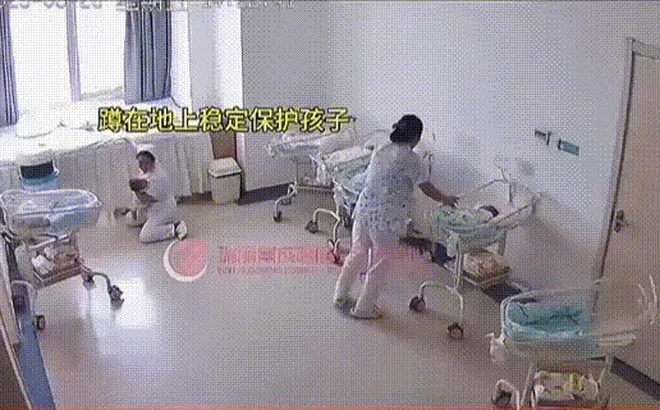 Hình ảnh lay động trái tim sau động đất tàn khốc ở Myanmar