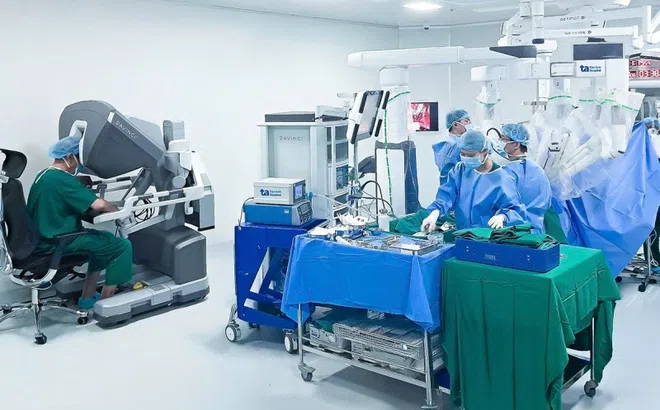 TP.HCM có ‘siêu robot’ hỗ trợ hơn 120 loại phẫu thuật phức tạp