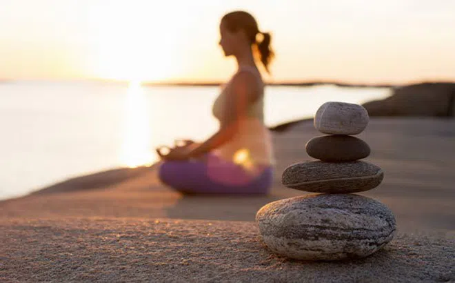 Chuyên gia Bệnh viện Bạch Mai hướng dẫn cách vượt qua khủng hoảng và tiêu cực