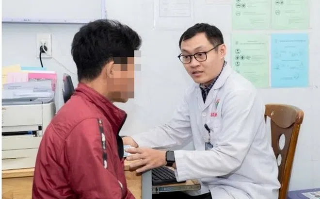 7 bác sĩ chuyên khoa đầu ngành TP.HCM sẵn sàng luân phiên ra Côn Đảo