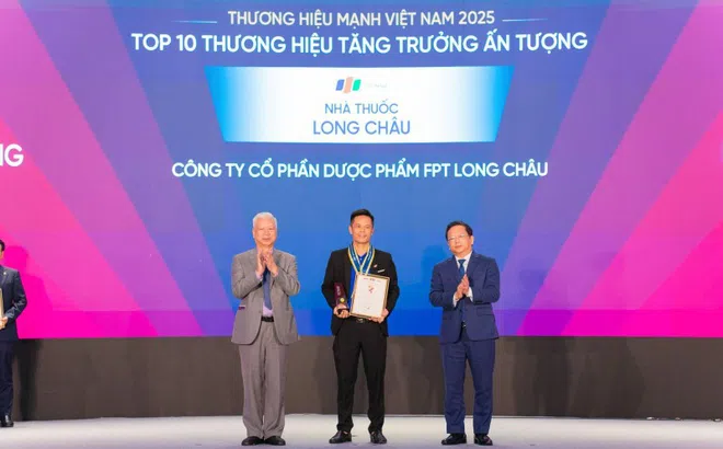 Long Châu lọt 'Top 10 thương hiệu tăng trưởng ấn tượng'