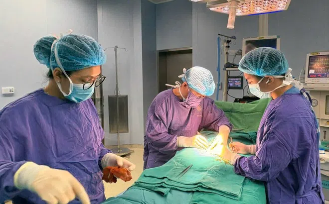 'Cậu nhỏ' cương cứng suốt 10 ngày, người đàn ông 41 tuổi đi cấp cứu