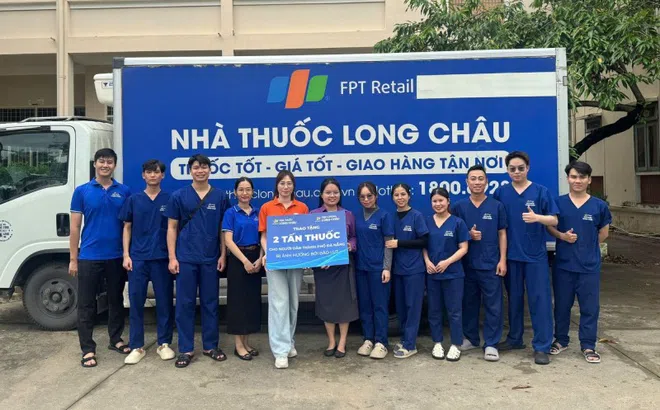 Long Châu kịp thời điều động 4 tấn thuốc và vật tư y tế hỗ trợ cho người dân miền Trung